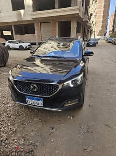 للبيع MG ZS 2021 اعلي فئة luxury