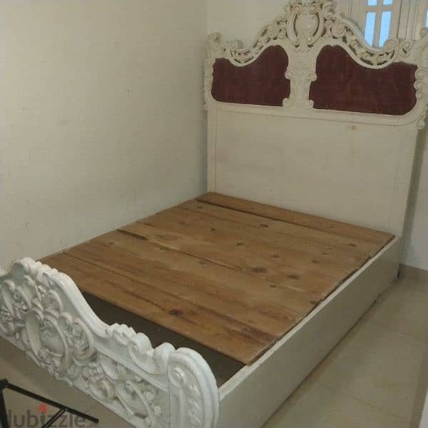 غرفة نوم مستعمل بالمرتبة للبيع 2