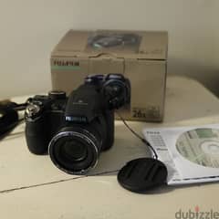 كاميرا فوجي FujiFilm FinePix S4300 Digital Camera 0