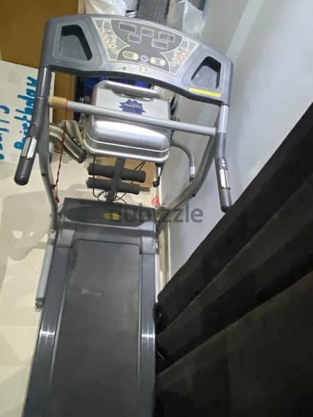 Top Fitness Treadmill - Used in good conditionمشاية 6