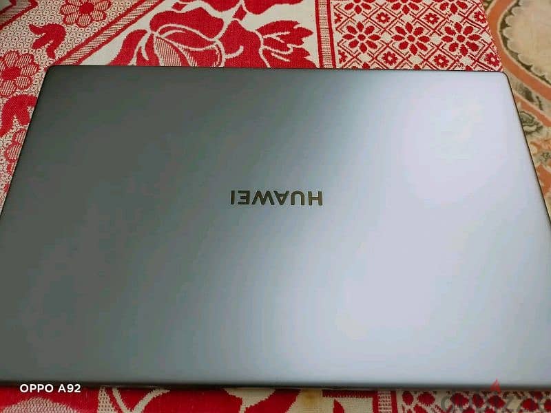 Huawei mate book d15core i5 11 3