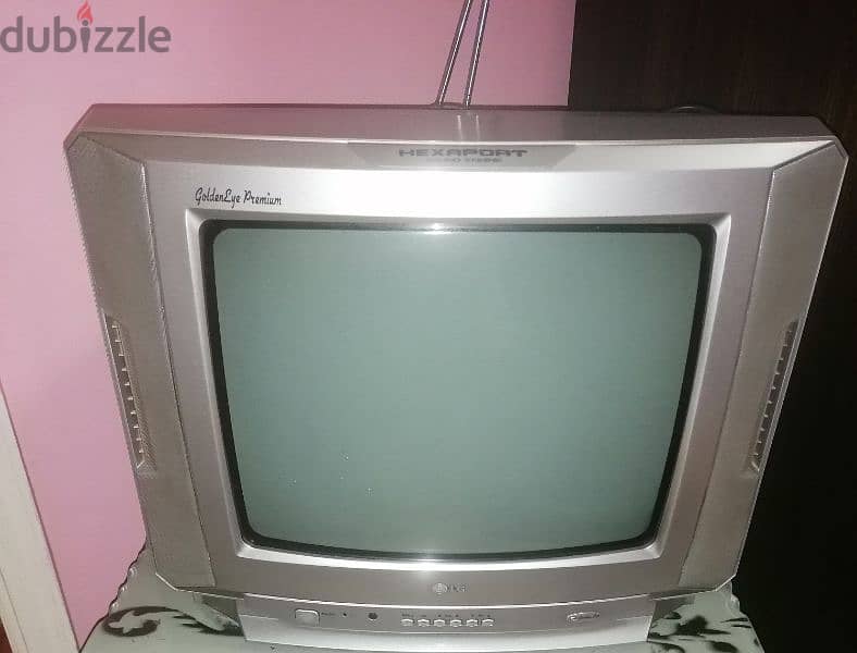 TV LG In a good condition تليفزيون ال جى بحاله جيدة جدا جدا 0