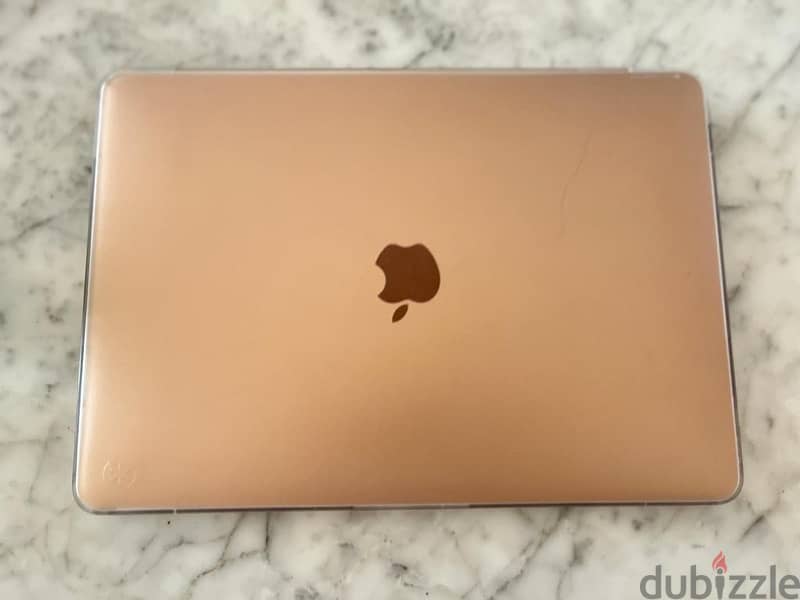 Mac book air 256GB 2020 Gold with Cover 4