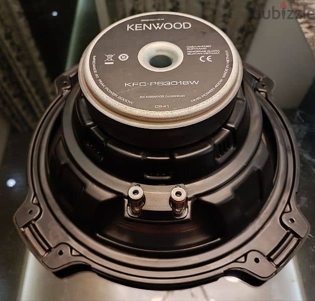 Kenwood subwoofer للبيع 0