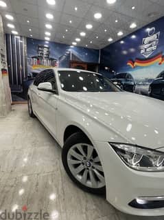 318i 2019 Luxury