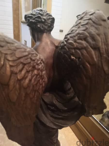 تمثال برونز اروبي غير مختوم الملاك ميخائيل 4