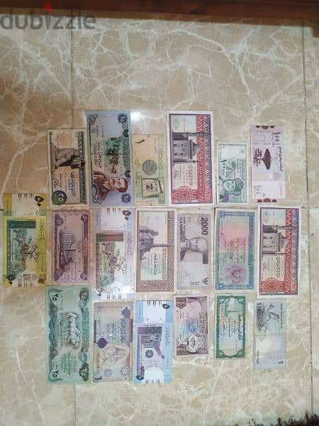 عملات ورقية من مختلف الدول العربية 3