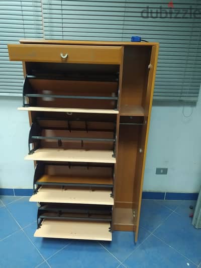 FURNITURE FOR STOCKING SHOES