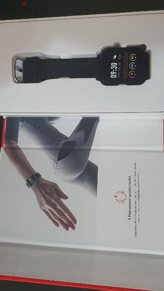 Smart watch + charger + earphone 4