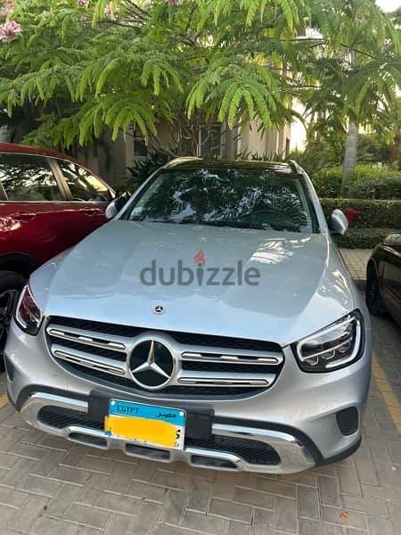 GLC 200-2021 -like new   - 11000km only - Glass thermally insulated 1