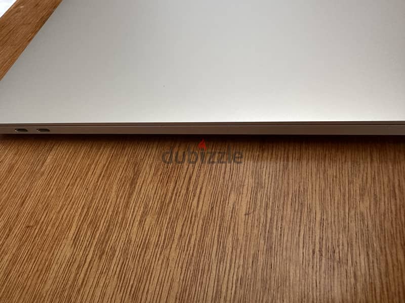 MacBook Pro 16" 2019: in mint conditon, Productivity Powerhouse! 6