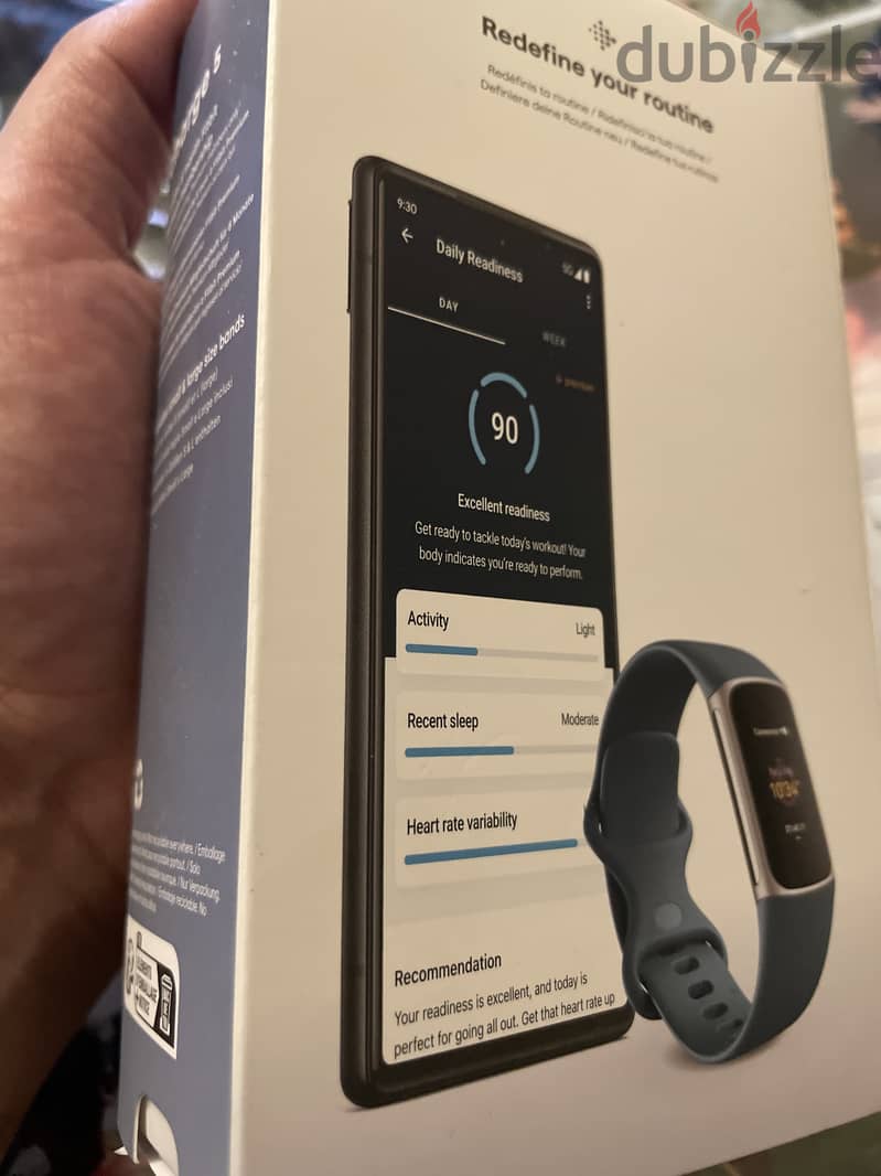 Fitbit Charge 5 1