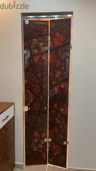 Glass door decor