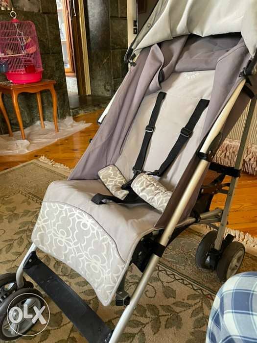 Babies car seat and stroller and chair 6