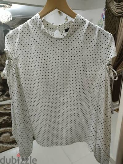 بلوزه حريمى اوف شولدر XL