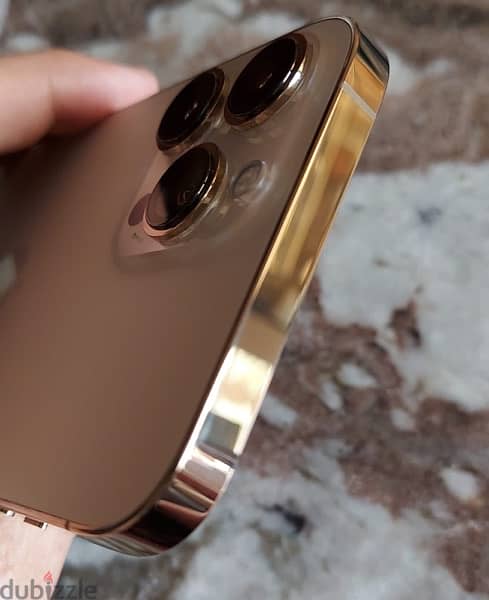 Gold iPhone 13 Pro Max (Excellent condition) 5