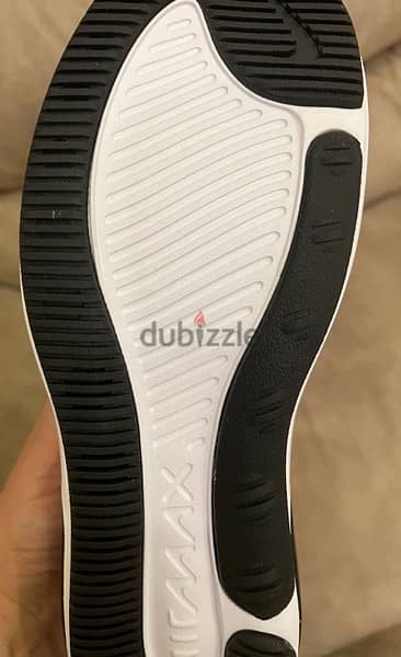 Nike Air women’s shoes From Dubai 2