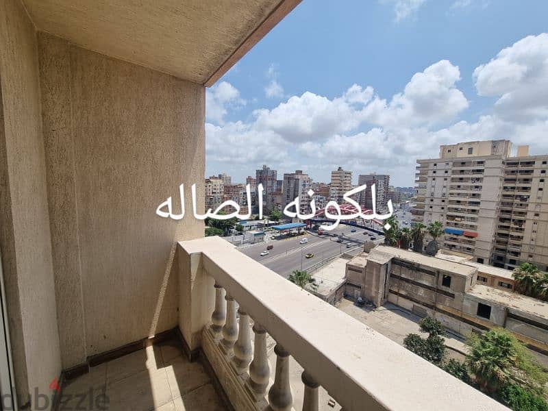 شقه ناصيه شارع المفتش مع محور المحموديه 15