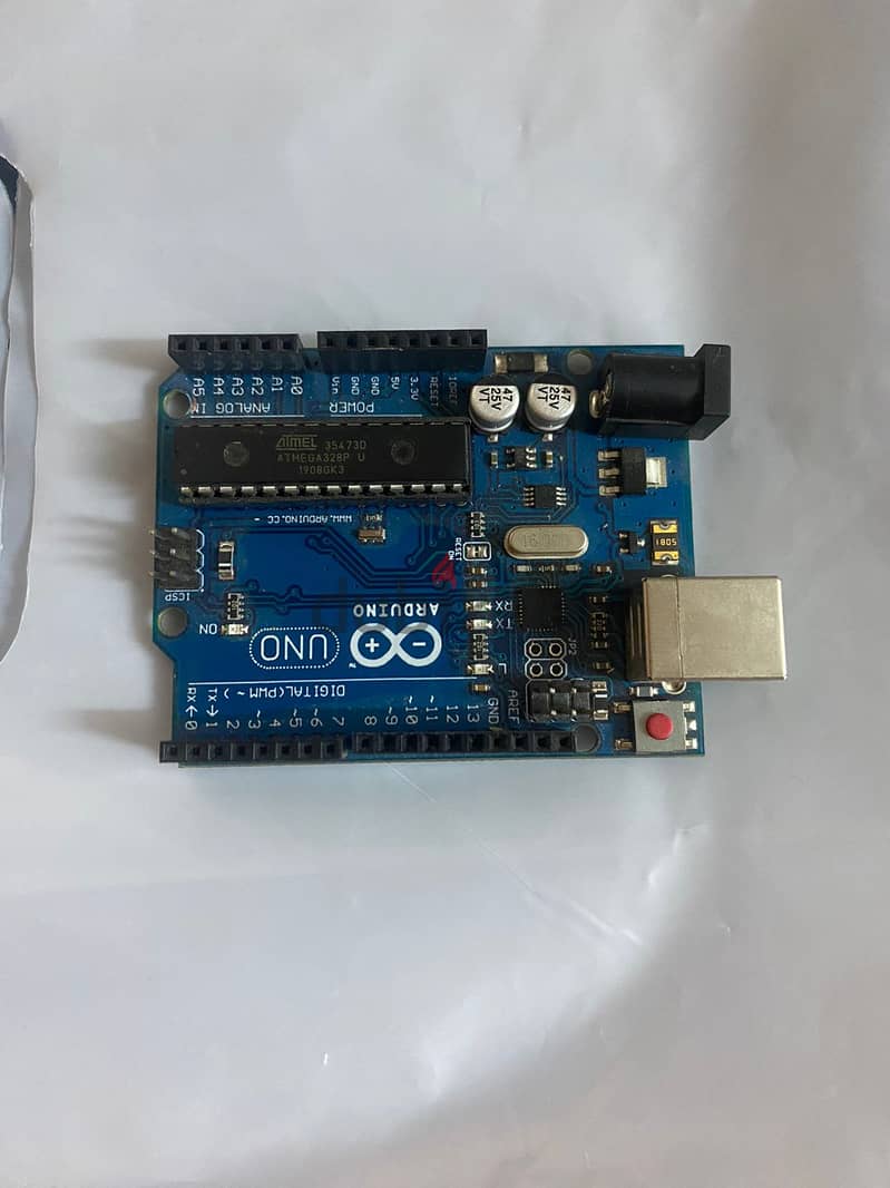 Arduino UNO + Cable 0