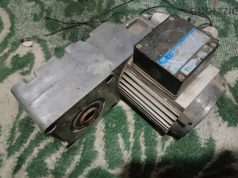 موتور جيربوكس64988400987523123