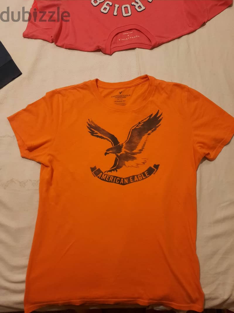 T-shirts size small men  (levi's, american eagle , abercrombie, aero) 10