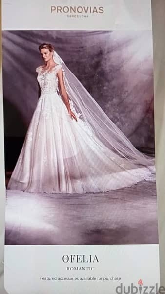 Model  PRONOVIAS BARCELONA OFELIA ROMANTIC