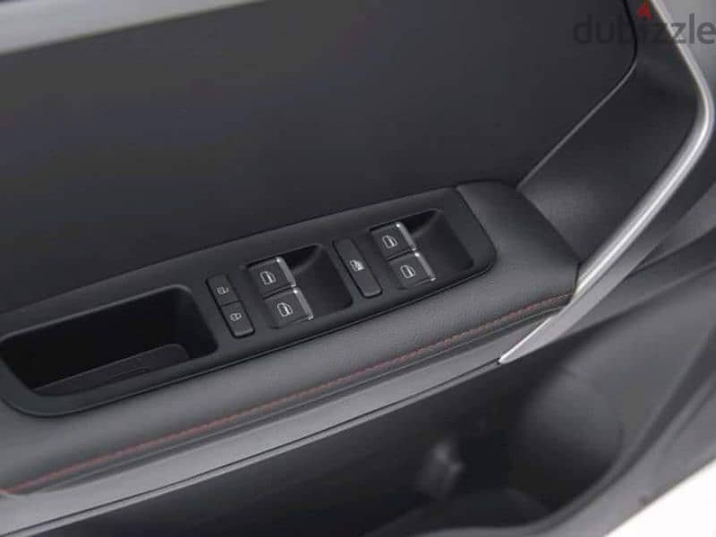 سيارة شري تيجو 3 للايجار الشخصيsuvالسعرللايجاراليومي والاسبوعي والشهري 6
