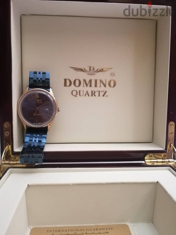 Domino on sale swiss quartz