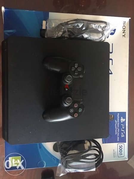 ps4 slim 500gb , software : 9.60 الجهاز متفتحش ولا مره للصيانه 0