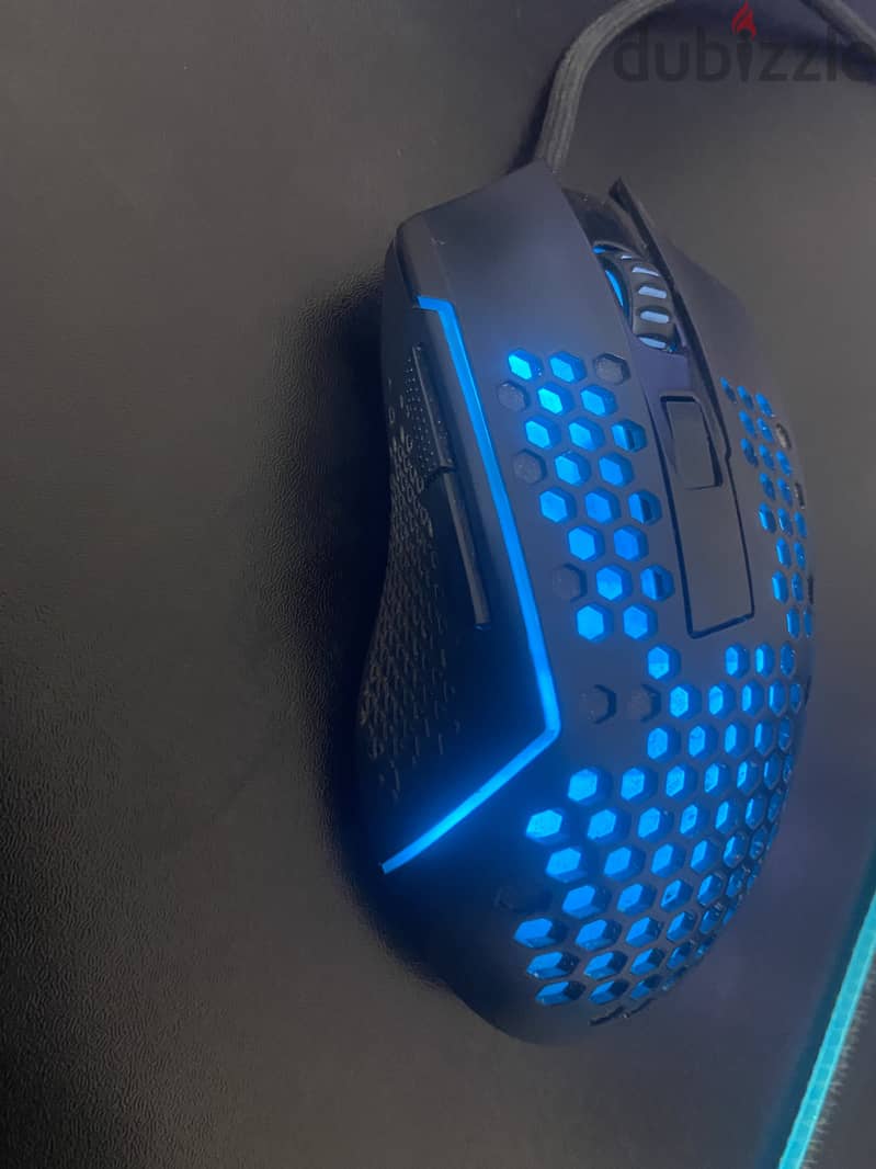 Redragon M987-K Gaming Mouse - 55g,12,400 DPI (Black) - Computer ...