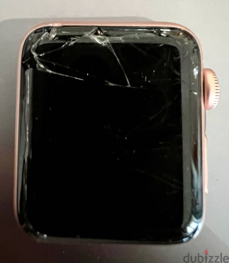 Apple Watch seris 3 broken glas 1