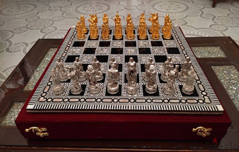 شطرنج صدف فرعوني _ روماني 0