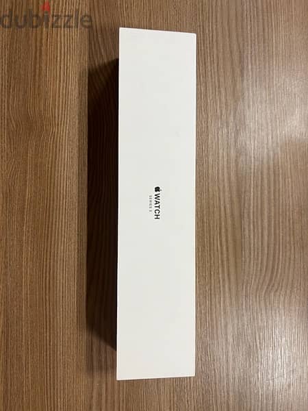 Apple Watch Series 3 42mm Mint Condition 0