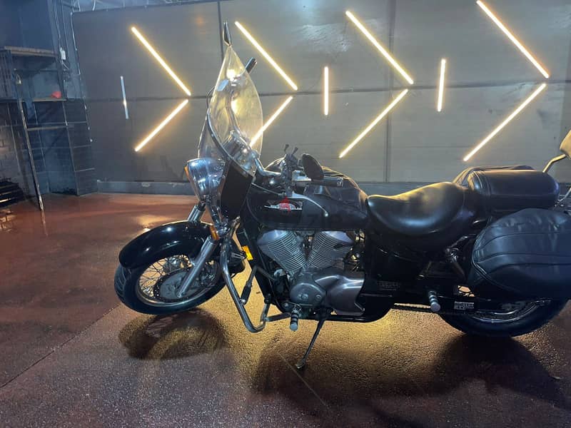 هوندا شادو ٧٥٠ سي سي امريكي Honda Shadow 750cc American موتوسيكلات