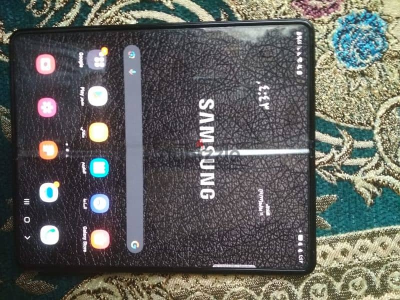Samsung z fold 3 256g للبدل 0