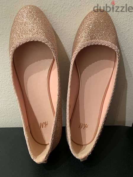 H&M GIRLS GLITTER BALLERINA ( USED ONCE) 1