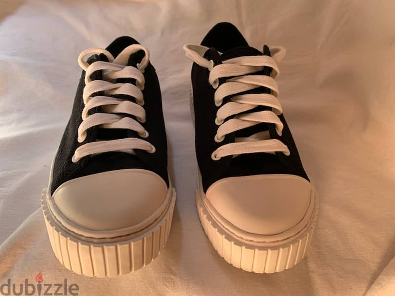 Charles & Keith Chunky Platform Sneakers Size 37 and 36New Without Box 3