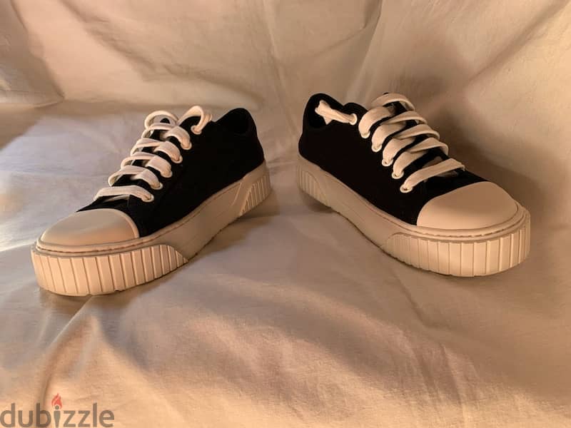 Charles & Keith Chunky Platform Sneakers Size 37 and 36New Without Box 11