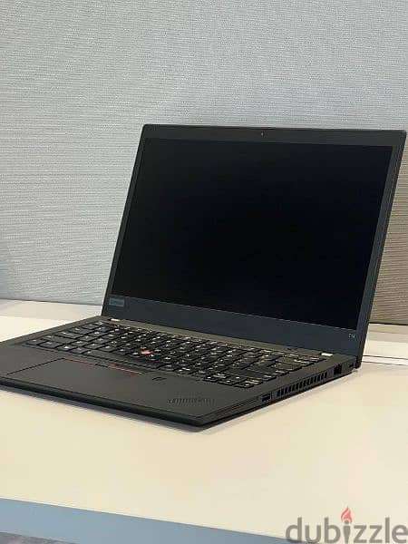 Lenovo thinkpad T14s بالكرتونة وضمان سنة مخصص للمبرمجين و كارت  2 جيجا 3