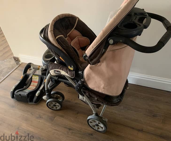 chicco (Trevi) with car seat and car base 1