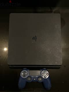 play station 4 slim + 2 controllers + 5 video games