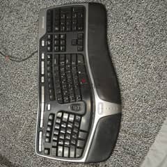 Microsoft Natural Ergonomic Keyboard 4000 for Business - Wired 0