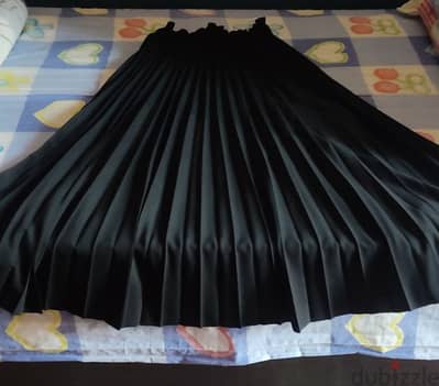 Black skirt چيبة بليسيه سوداء