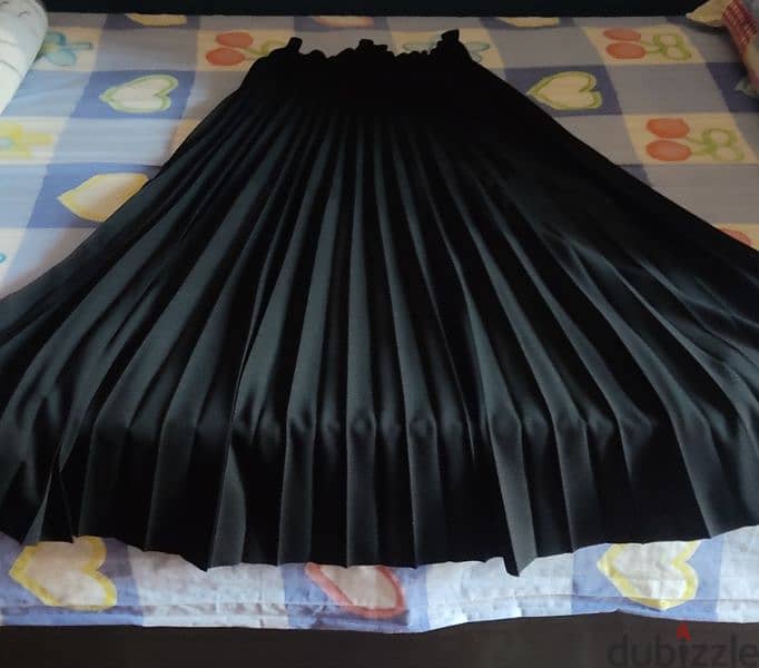 Black skirt چيبة بليسيه سوداء 2