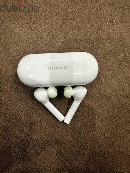 huwaei free airbuds lite  سماعه بلوتوث هواوي 2