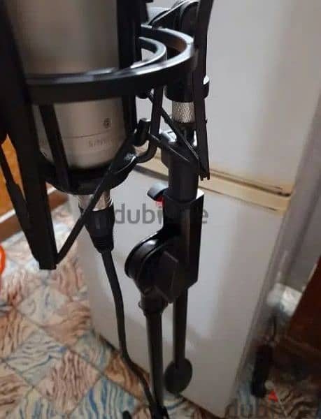 ستاند مايك بالكرتونة Microphone Stand 0