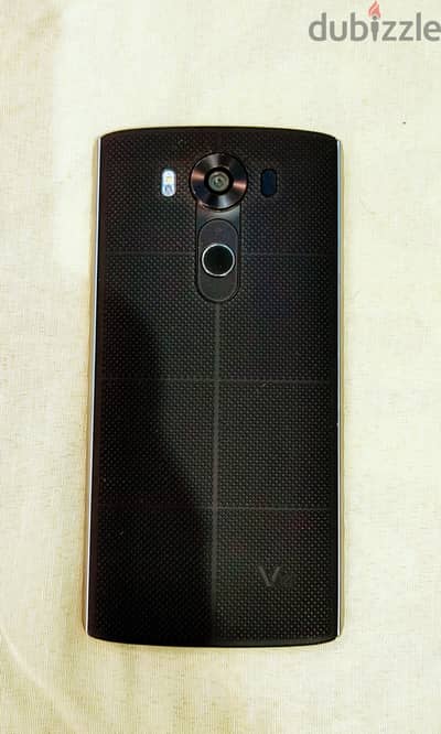 Lg v10 + accessories