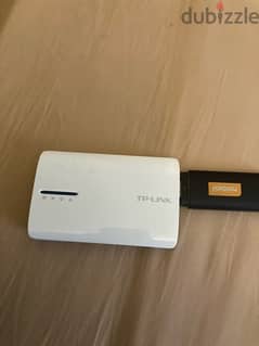 Portable Mi FI TPLINK Router. . راوتر محمول يعمل في اي مكان