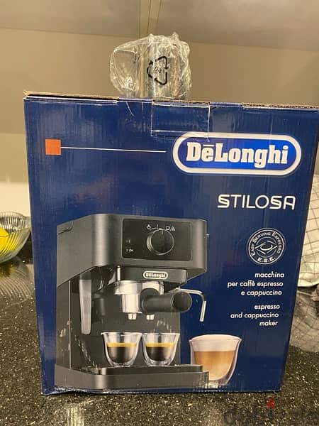 DeLonghi Stilosa Espresso & Cappuccino Maker 3