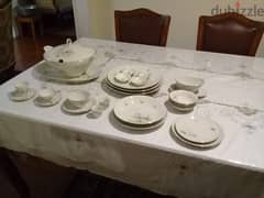 full dinner set number of pieces 136 0
